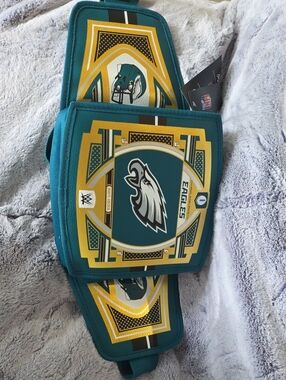 WWE/igloo Teal and Gold Philadelphia Eagles Belt Sling Bag